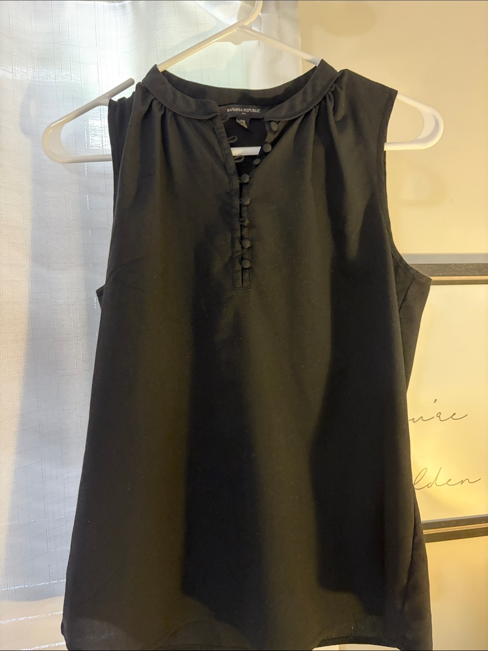 Banana Republic Black Sleeveless Button-Trim Shell Top